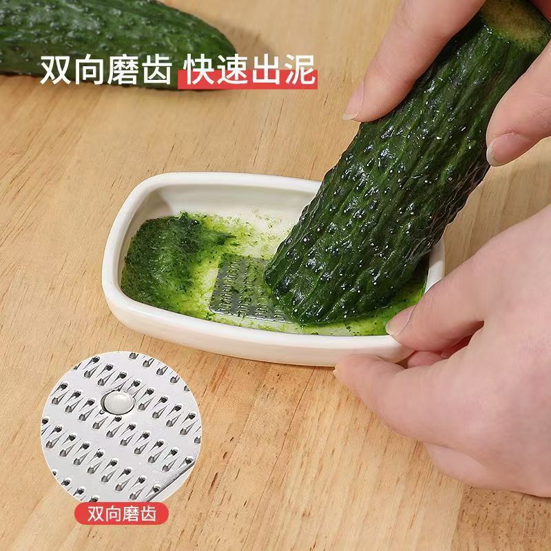 Kitchen Ginger and Garlic Grinder Manual Ginger Grinder Household Food Supplement Artifact Kitchen Garlic and Ginger Tool