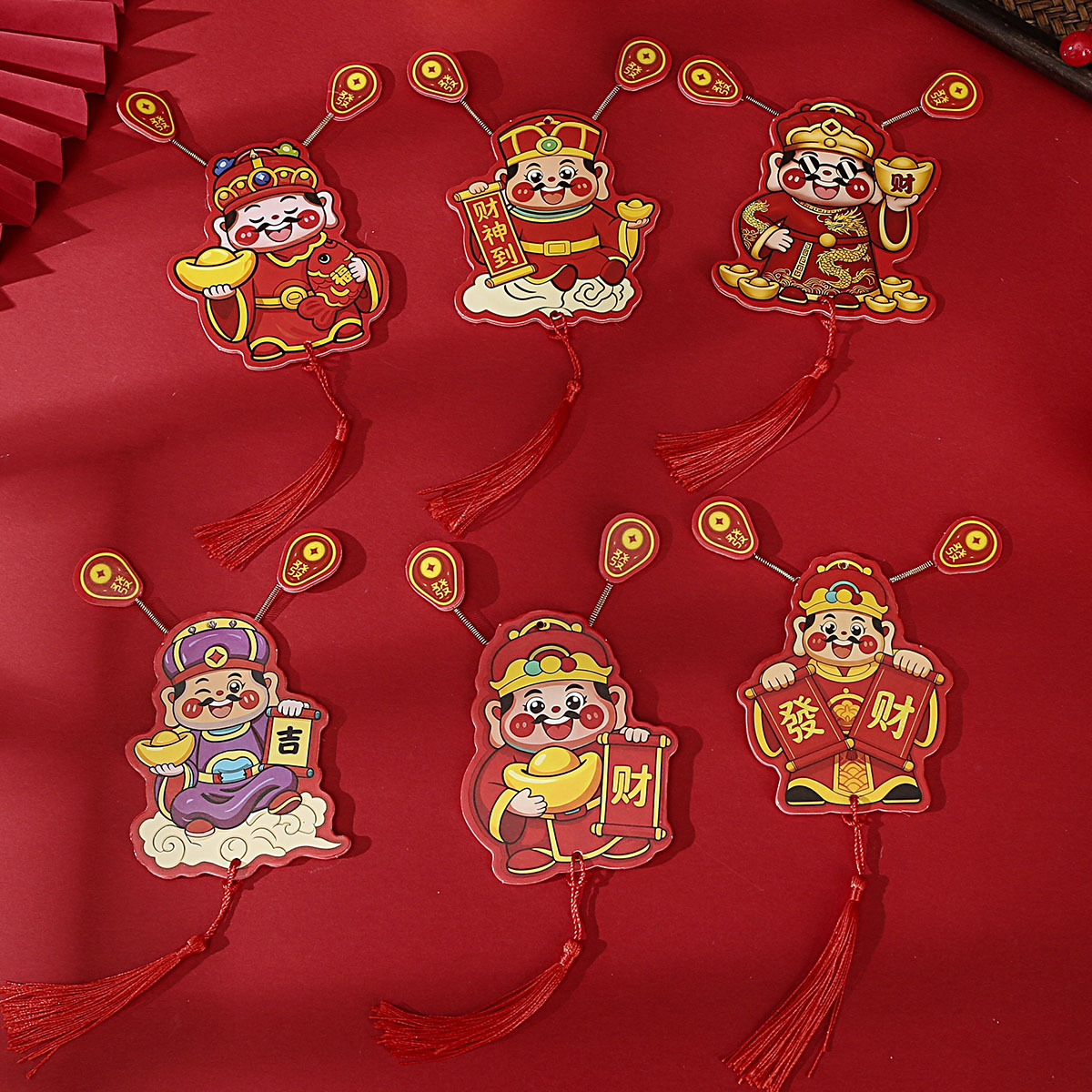 New Year's Shaking Head and Shaking Head God of Wealth Refrigerator Magnet Attracts Wealth and Celebrates the Moving Ears God of Wealth Laser Colorful Hanging Decoration Sticker