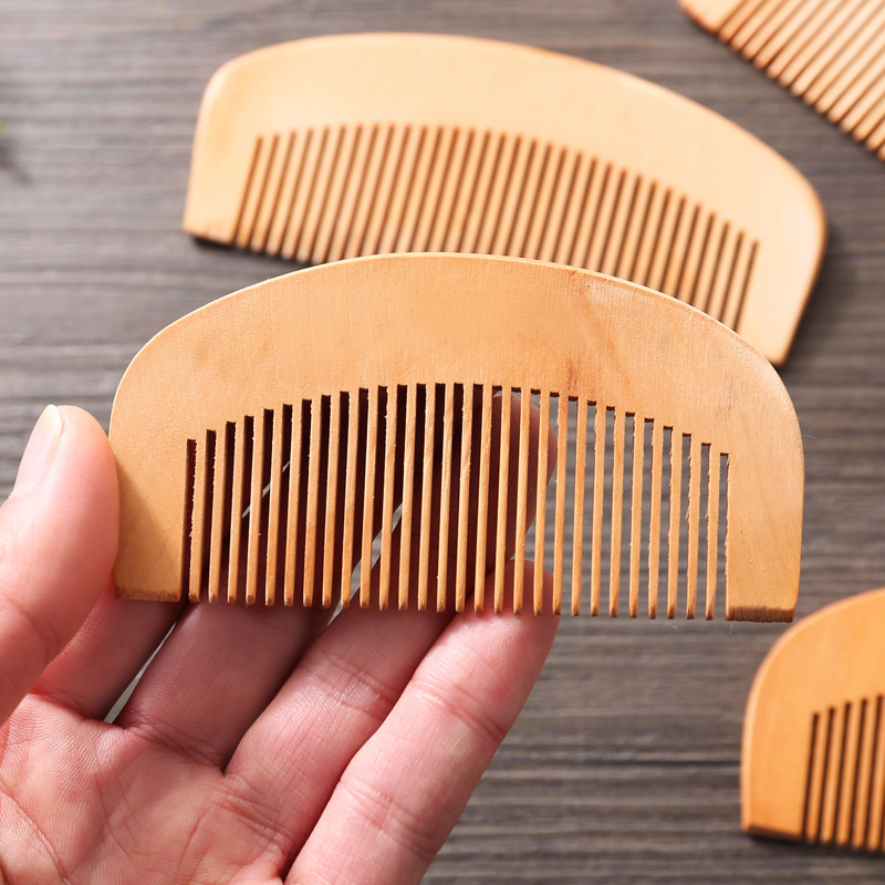 2 yuan shop wooden comb independent packaging solid wood small comb wooden pocket scalp wooden comb