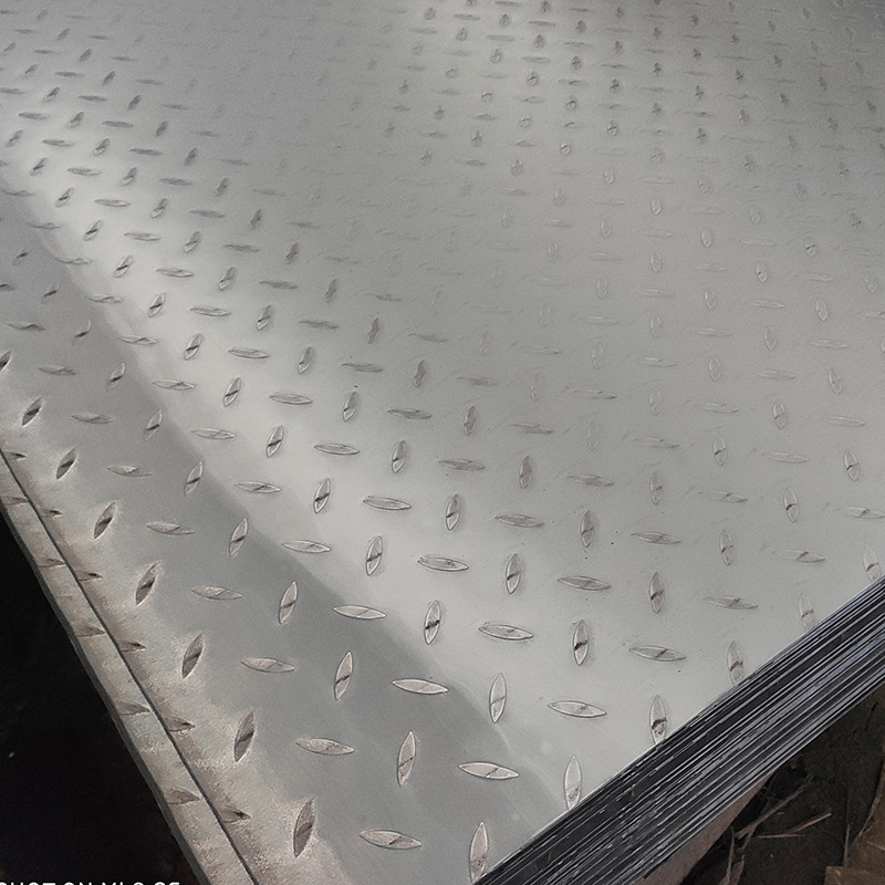 Hunan Spot Hot-Rolled Q235B Galvanized Pattern Plate Anti-Slip Iron Plate Embedded Steel Ladder Step Pattern Steel Plate