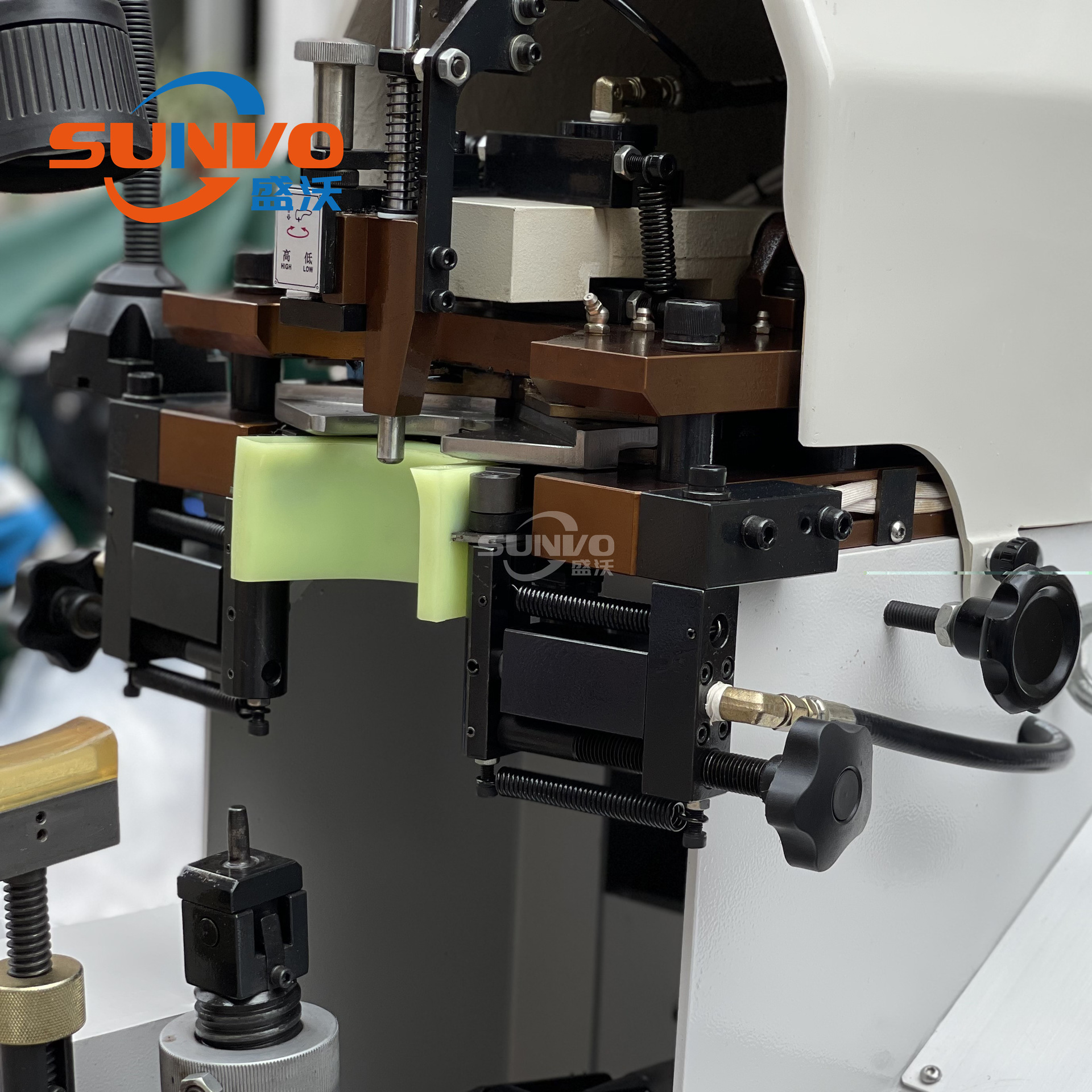 Factory Direct Shoe Making High-Quality Taiwan Style Automatic Hydraulic Back Heel Machine Back Heel Knotting Machine