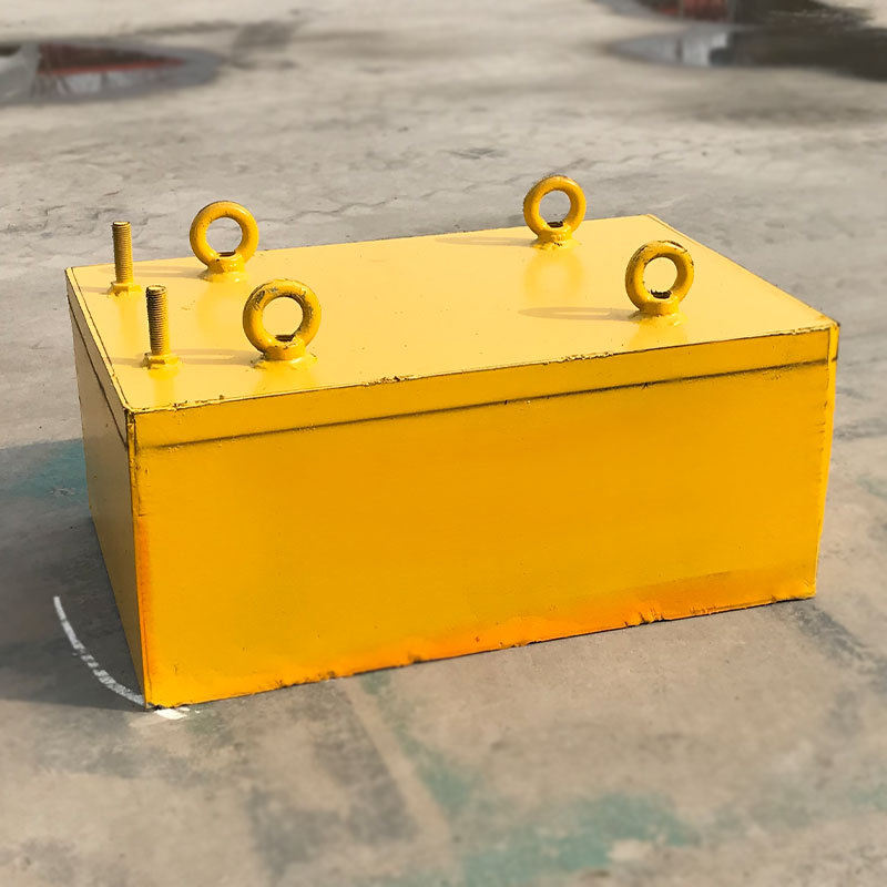 Hanging Permanent Magnet Iron Remover Mining Sand and Gravel Plant Permanent Magnet Square Iron Remover Industrial Grade Strong Magnetic Impurity Removal Equipment