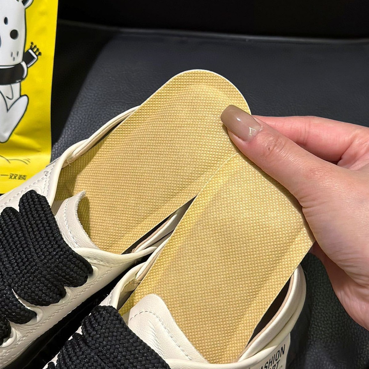 Galouu Mugwort Self-Heating Insoles 10 Pairs Self-Heating Foot Warmers Disposable Foot Warmers