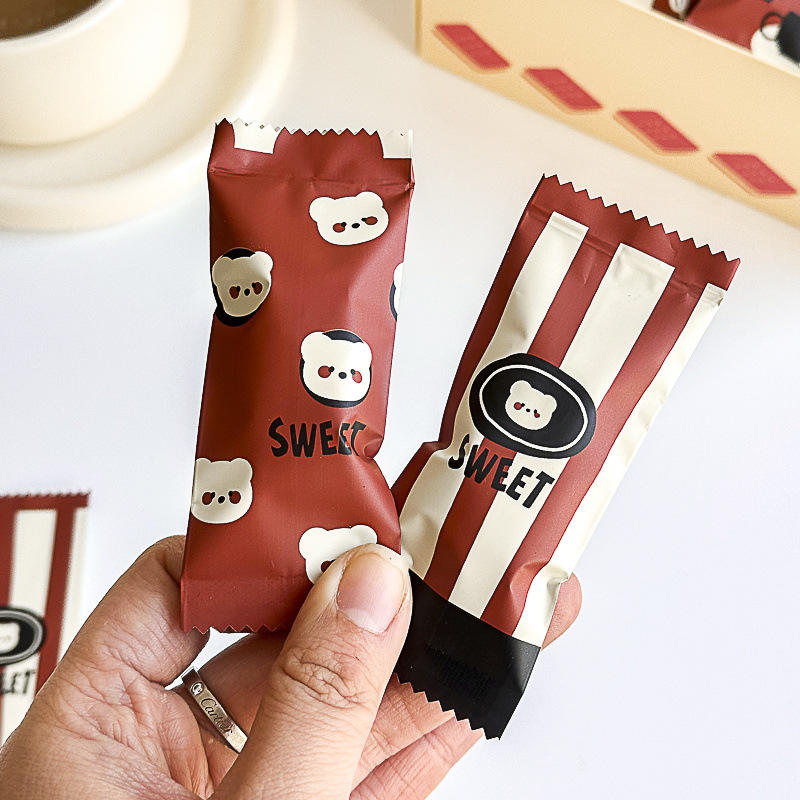 Машина для упаковки рождественских конфет, упаковка нугата, оберточная бумага для печенья, упаковка для ириса