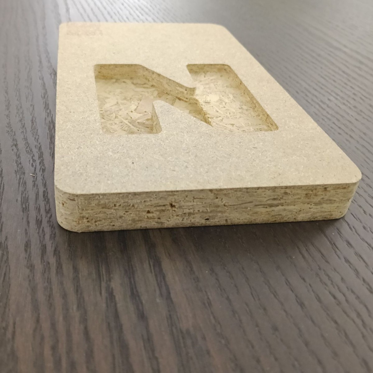 Supply Wholesale Eo Grade European Pine Board Particle Board Double Veneer Desktop Wardrobe Door Bathroom Partition Board