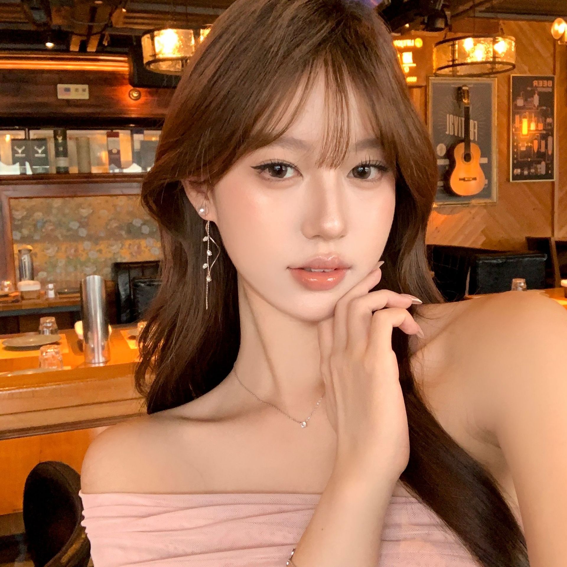 Korean Style Slightly Sweet Girl Shiny Leaf Pearl Long Tassel Light Luxury Earrings Design Earrings Elegant Style