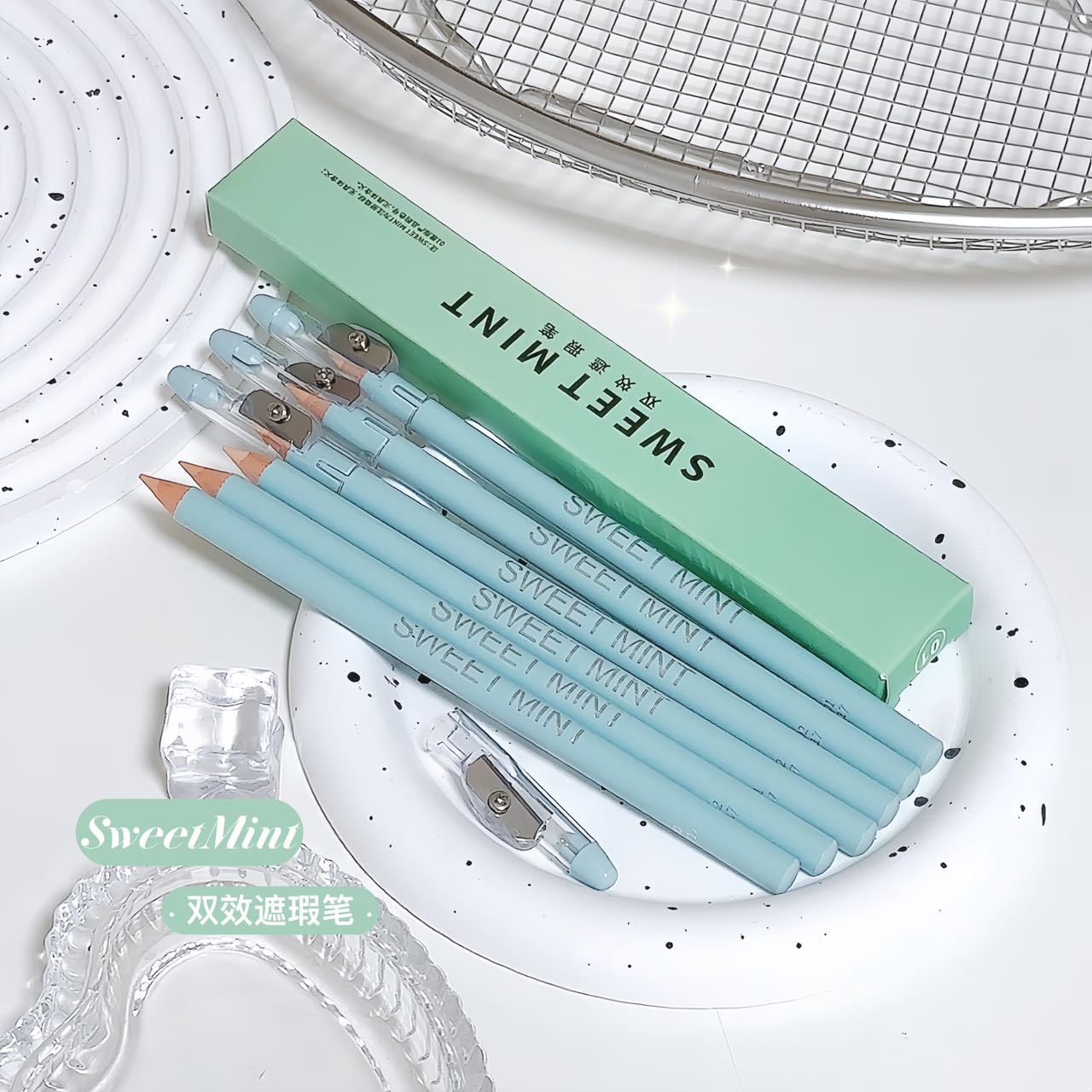 Консилер Sweetmint с двойным эффектом для осветления области под глазами и скрытия следов акне, точилка для карандаша + консилер, многофункциональный