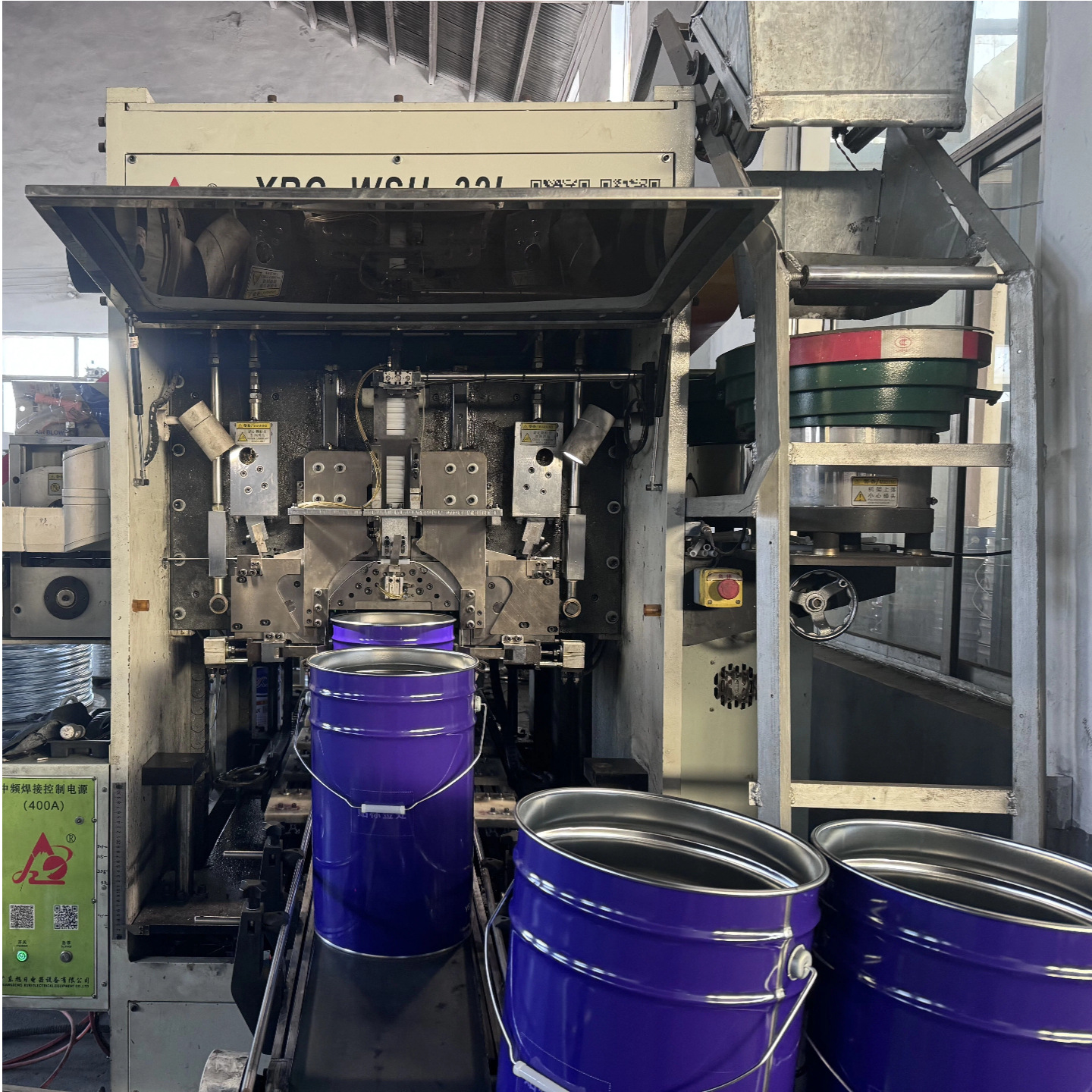 Thickened Tinplate Collapsible Barrel, Chemical Metal Closed-Top Round Barrel, Latex Paint Coating Product Iron Barrel, Supports Factory Inspection