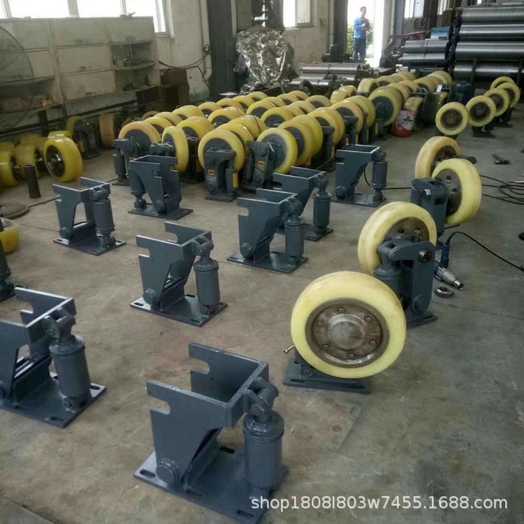 Производитель роликовых баков L30 для угольных шахт, подъемное оборудование, износостойкий полиуретан, одинарный роликовый бак Dongda