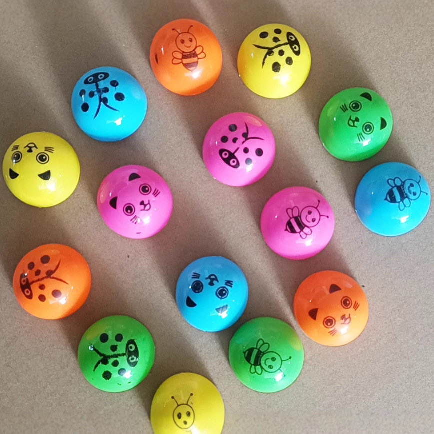 Small Q version cartoon pull back car drop-resistant inertia children student prize 50MM egg ball toy gift wholesale