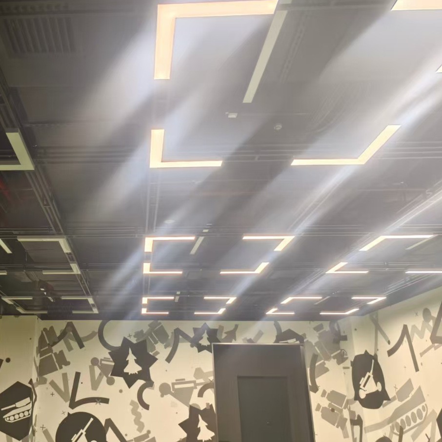 Кастомизированный изогнутый линейный светодиодный светильник архитектурный подвесной