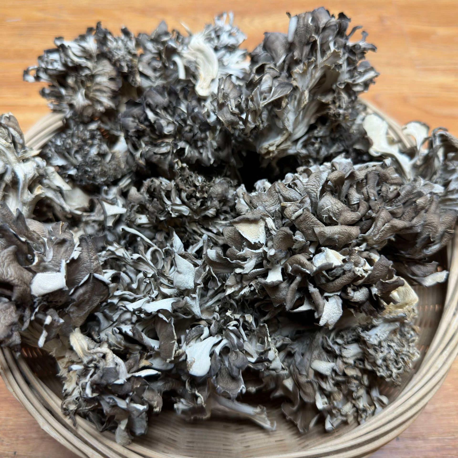 [Selected Grifola Frondosa from Yunnan] Yunnan's First New Product, Sulfur-Free Dry Goods Shipped Directly from the Place of Origin