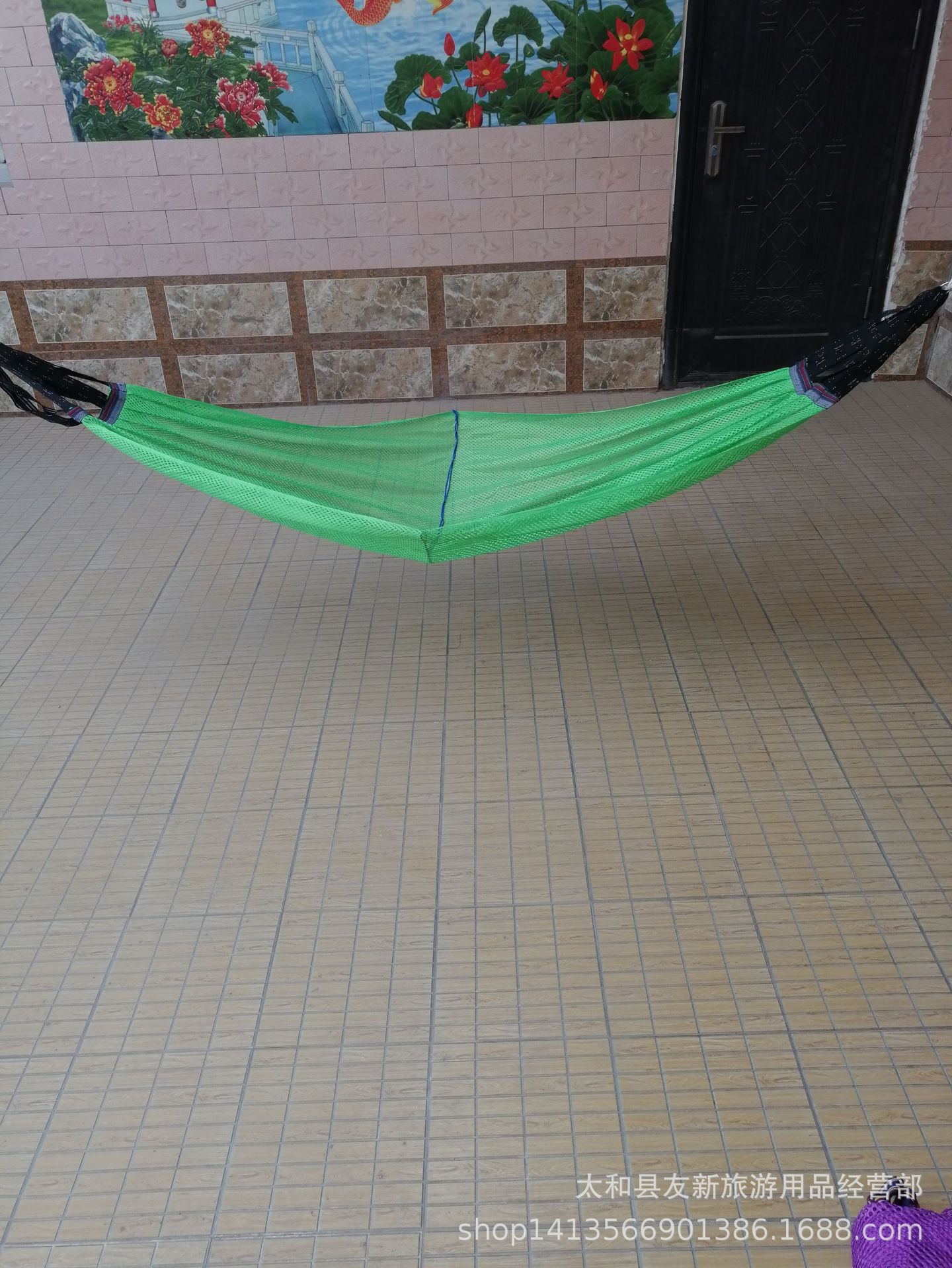 Outdoor Hammock Ice Hammock Leisure Travel Hammock Easy to Carry Indoor Hammock