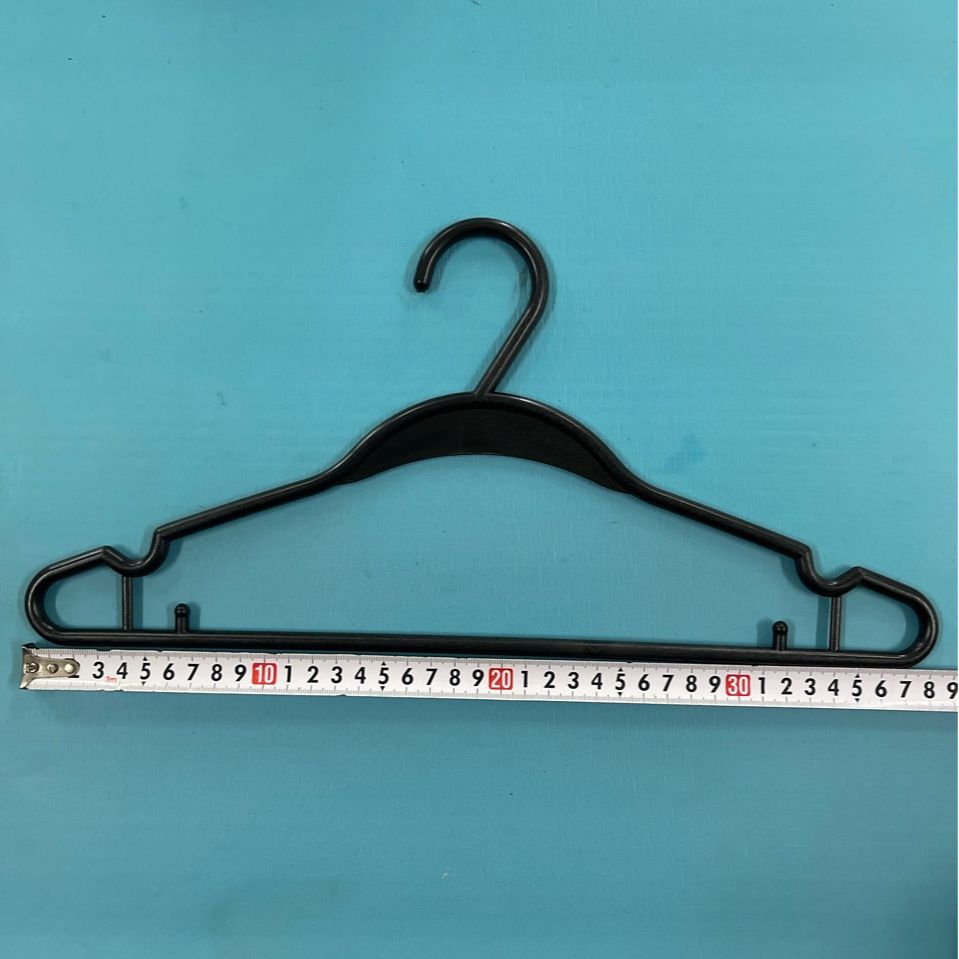 Plastic hanger disposable hanger pp hanger foreign trade hanger cross-border supply Yiwu factory can issue an invoice in stock