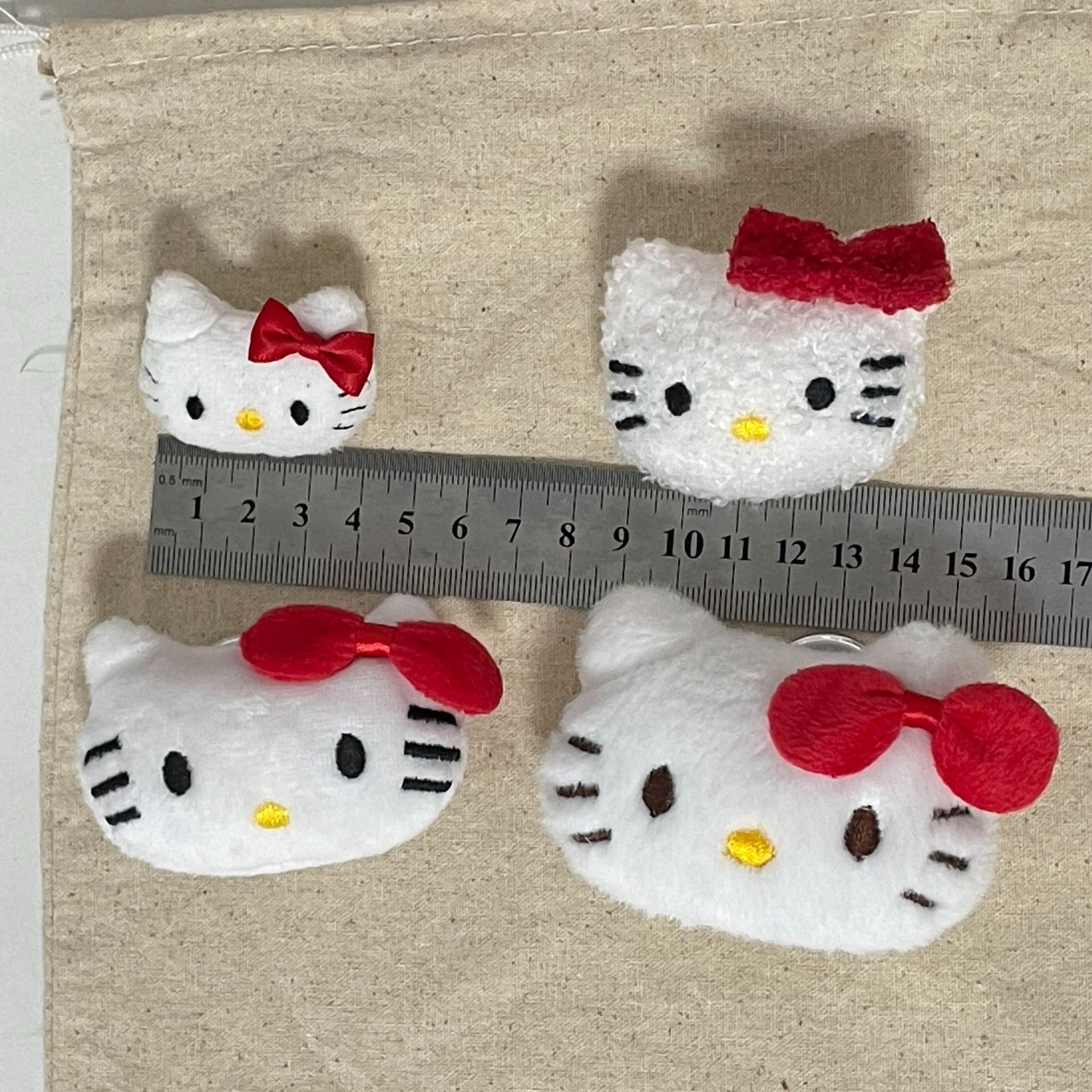 Красная брошка в виде котенка, мультяшные аксессуары для одежды и волос