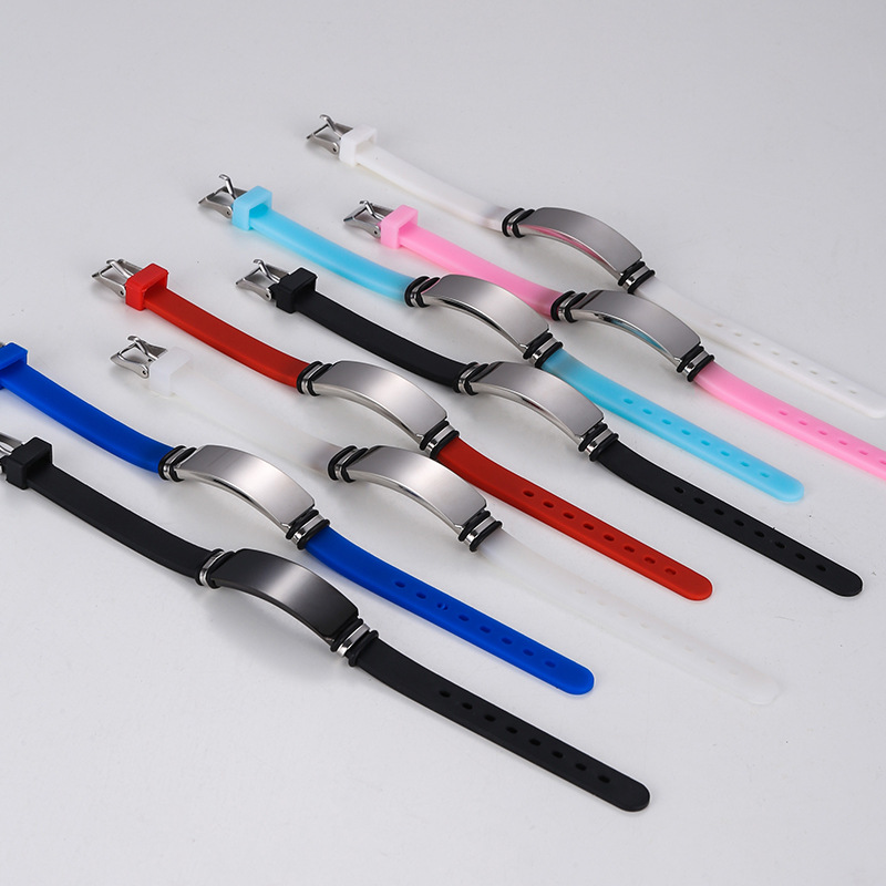 Korean-style lettering luminous silicone titanium steel bracelet cross-border fashion glossing couple trend silicone titanium steel bracelet