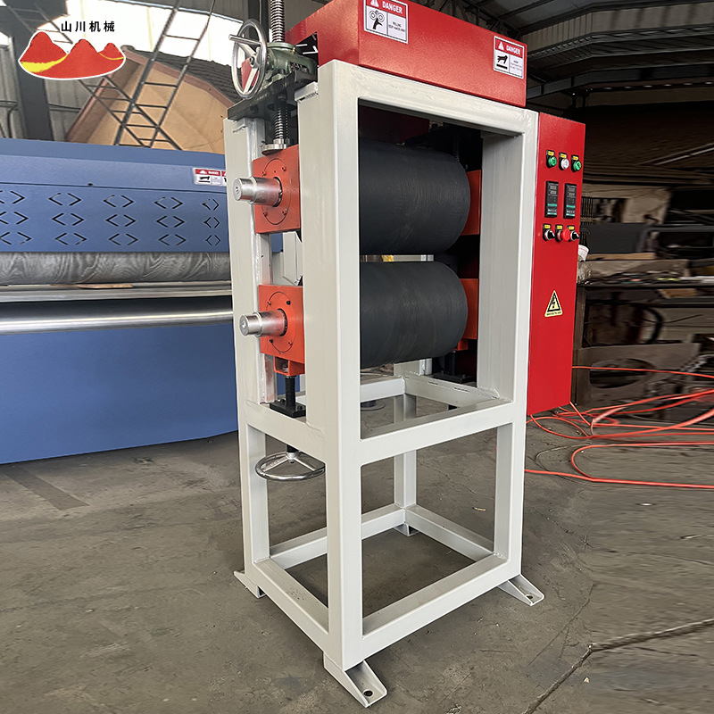 Wood-Plastic Online Embossing Machine Antique Deep Embossed Co-Extruded 3D Embossed Beach Chair Wood-Plastic Profile Embossing Machine