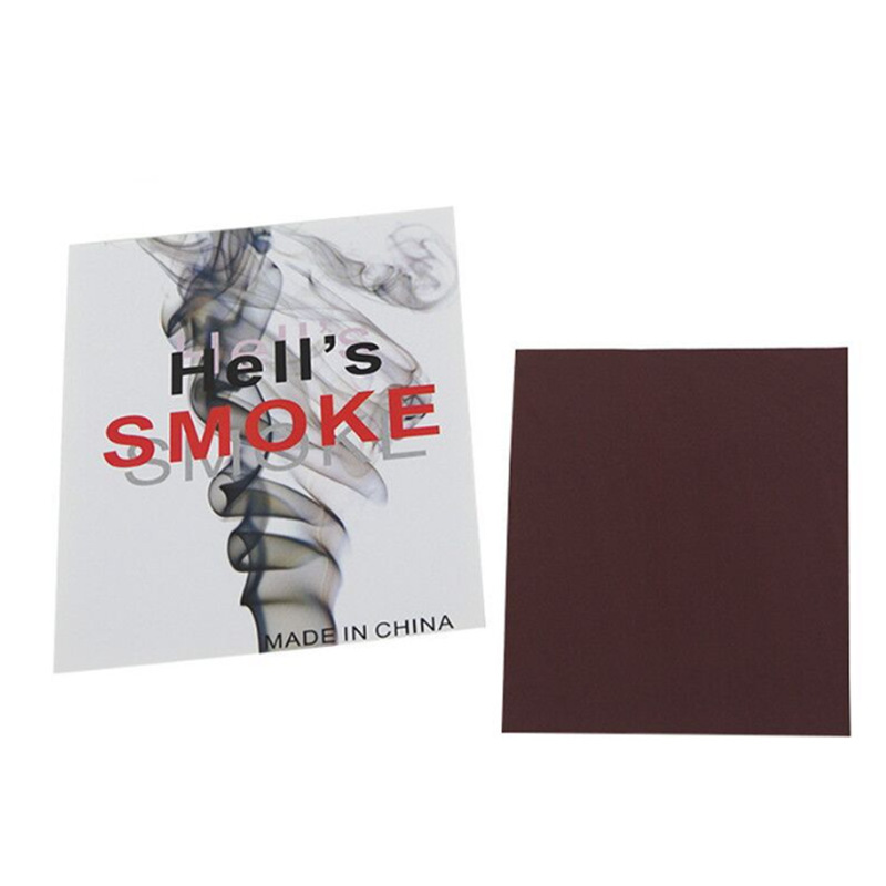 The close-up player pointed out that the smoke was empty-handed and the annual meeting performed magic props to lift the smoke, magic smoke to suit the finger smoke.