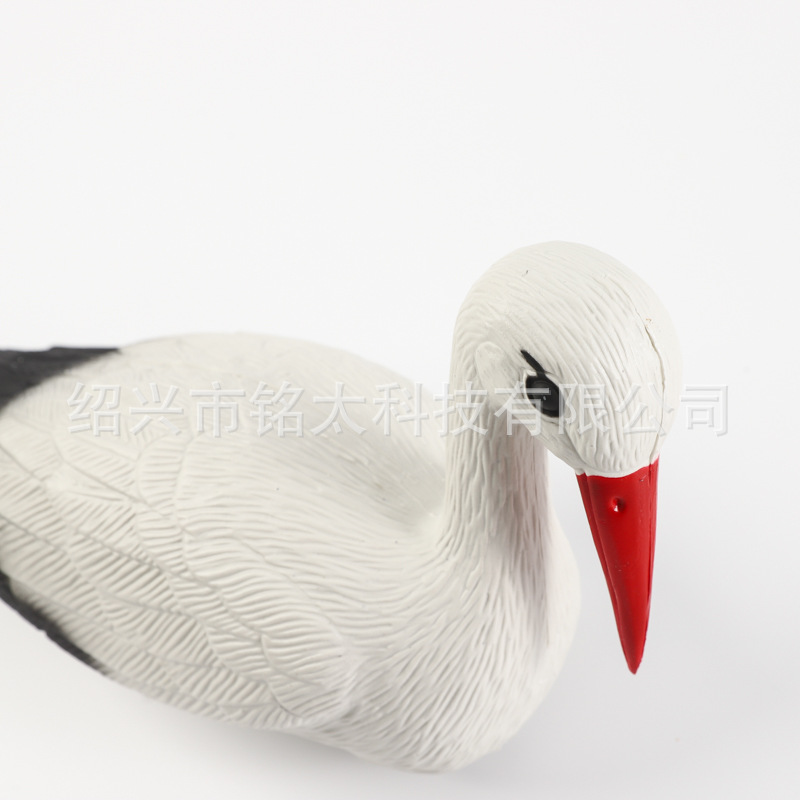 Popular Recommendation: Simulated Plastic Small White Crane Outdoor Iron Crane Crafts Ornaments Garden Pool Courtyard Landscape