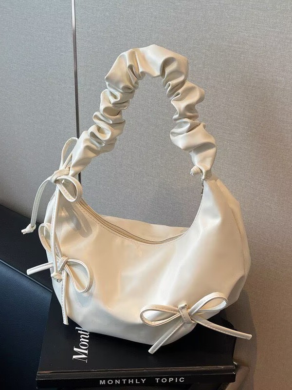 Niche Design Shoulder Bag 2025 New Bow Cloud Bag Cute Underarm Bag Versatile Commuter Shoulder Bag for Women