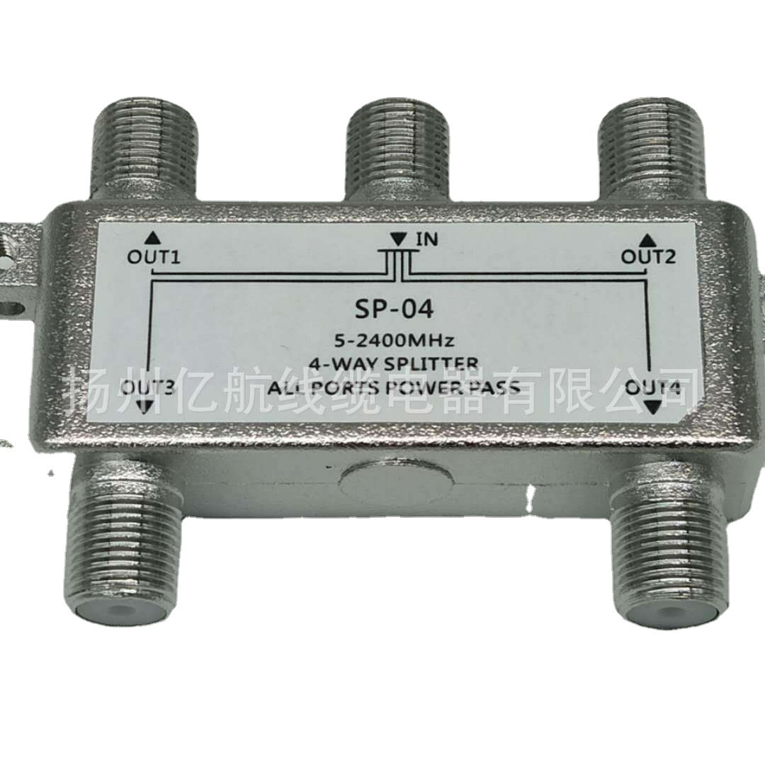 Direct Sales F British Standard 4-Way Splitter 4cm Splitter One Input Four Outputs All-In-One 4-Way 5-2400Mhz Connect to Tv Signal