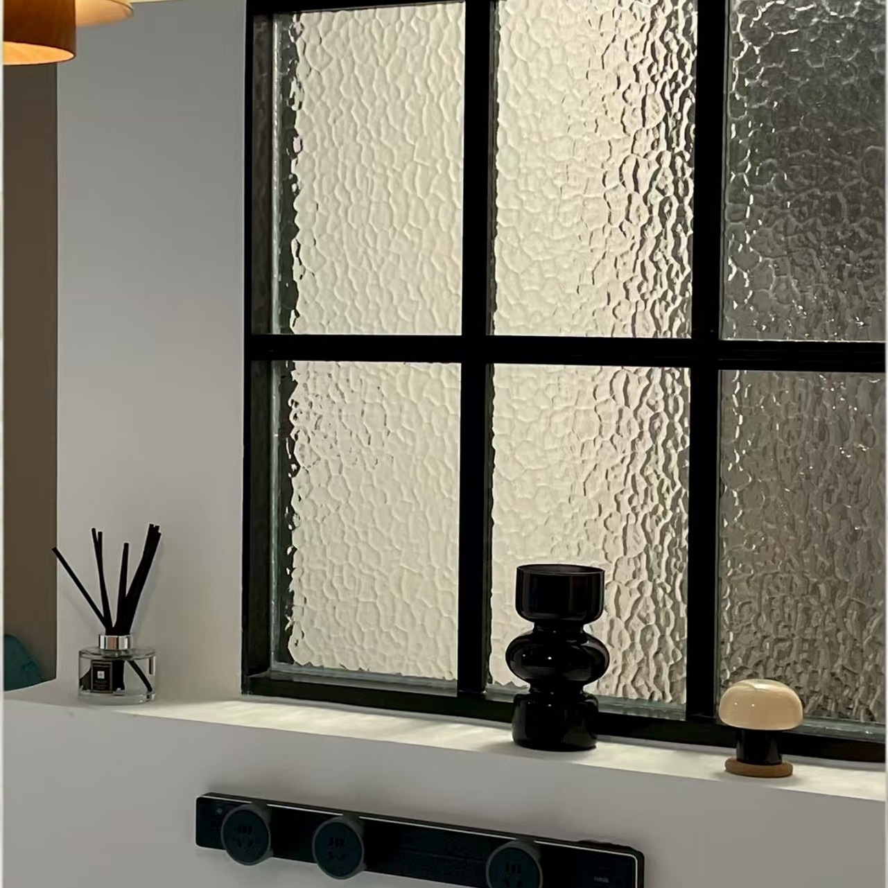 French-Style Retro Wrought Iron Fake Window Aluminum Alloy Arched Partition Wall Entrance Foyer Arc Fixed Partition Light Window