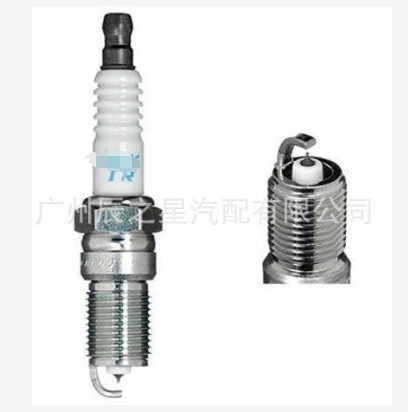 Свеча зажигания 6774 izkr6k13 4 шт. универсальная модель