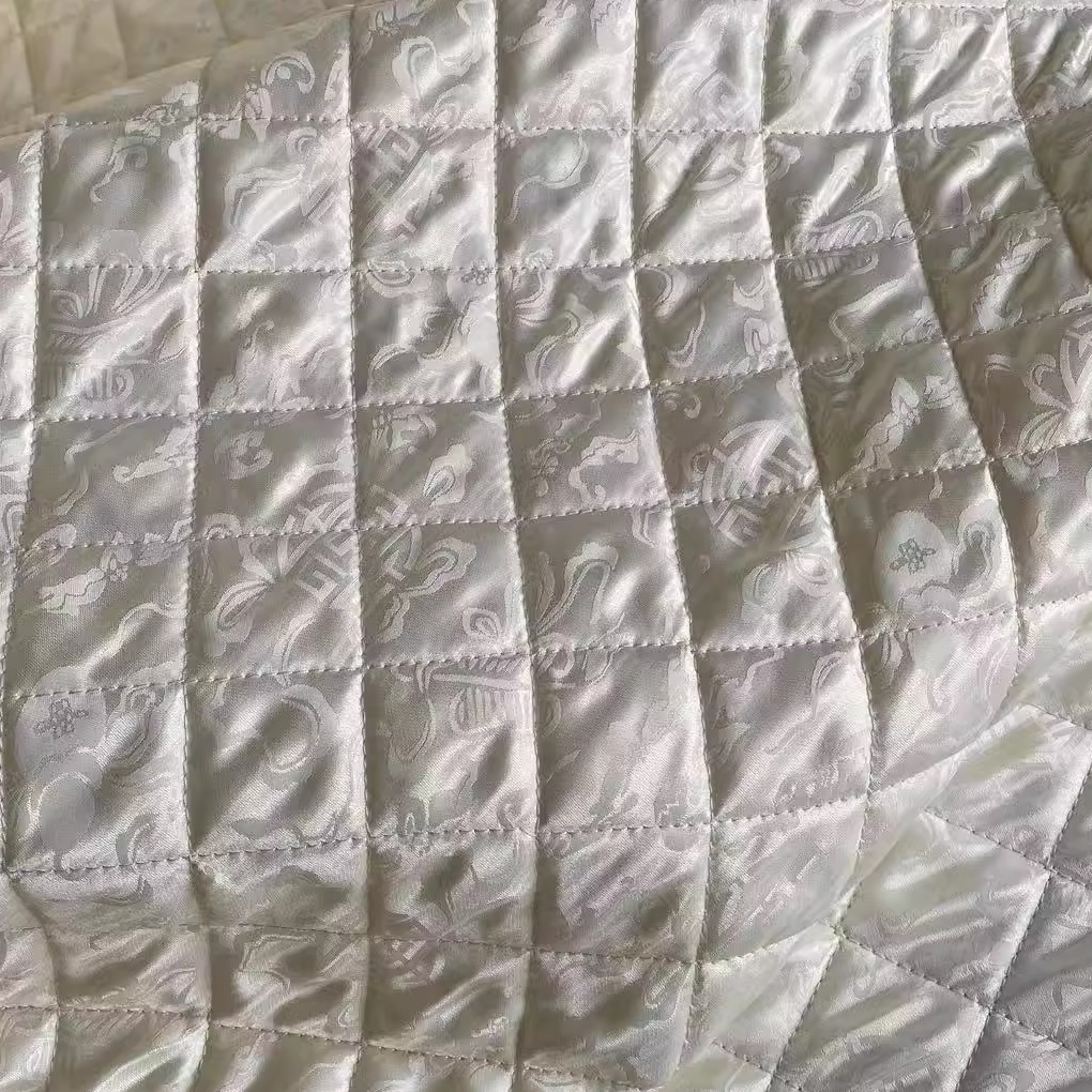 Silk Jacquard Quilted Wool Silk Satin Thickened Thermal Lining Autumn and Winter High-End Lining Fabric