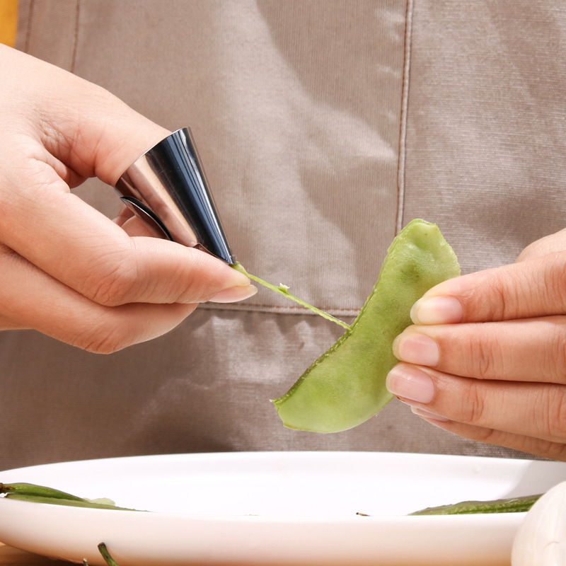 Bean peeling artifact broad bean peeling picking bean angle iron nail set stainless steel protective finger ring tool