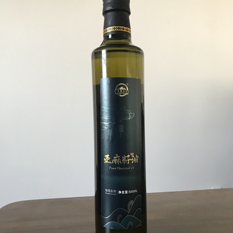 Factory direct 500 ml linseed oil packed and shipped to Tuoke will sell wholesale glass bottles will be small gifts