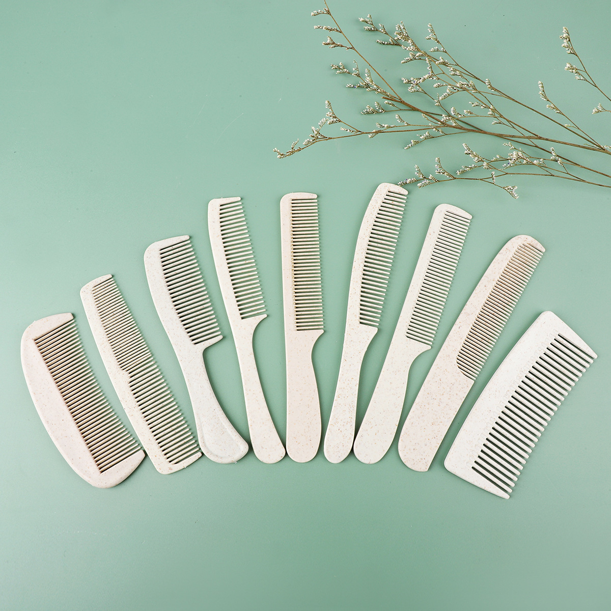 Disposable comb wholesale hotel hotel hospitality straw strip comb homestay travel portable disposable comb