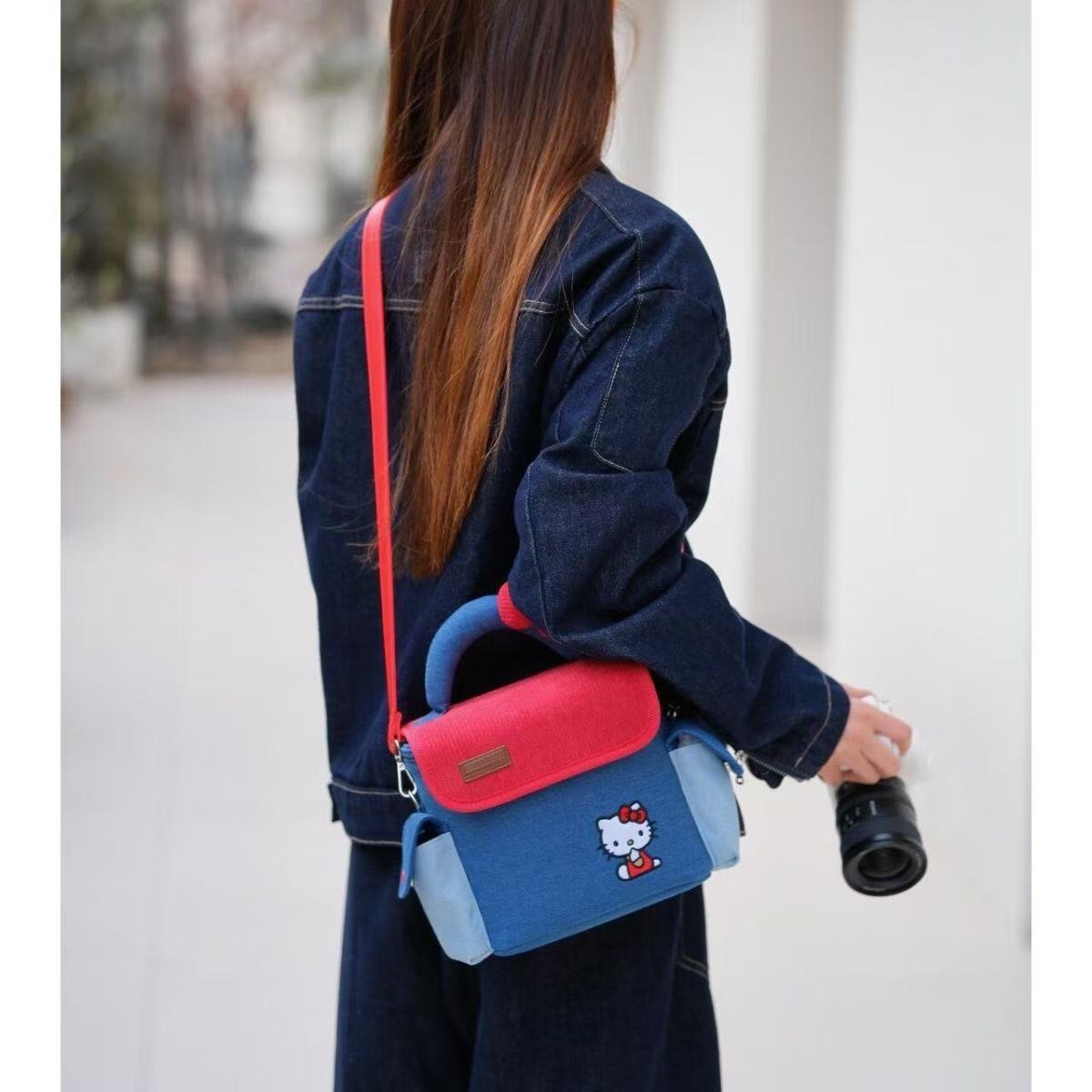 The New Hellokitty Is Suitable for Fuji Xs20Xt5 Canon R50 Sony Zve10 Instant Camera Bag
