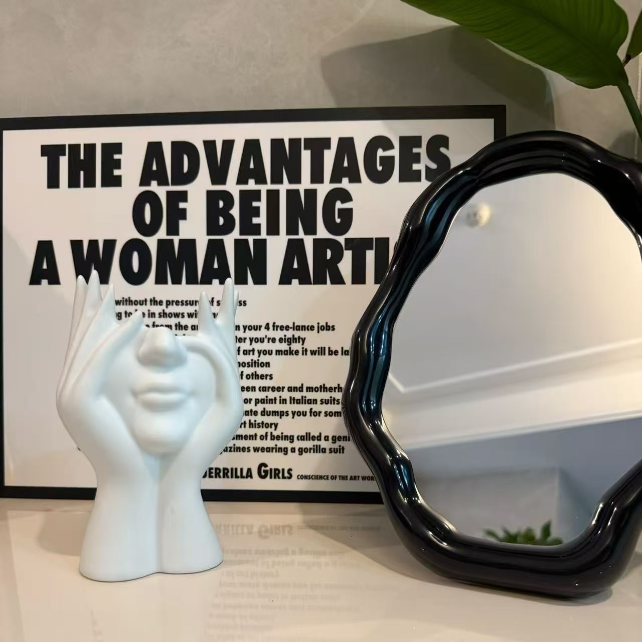 Scandinavian Creative Human Face Shape Vase Flower Pot Ornaments Living Room Flower Arrangement Simple Entrance Tv Cabinet Home Decoration