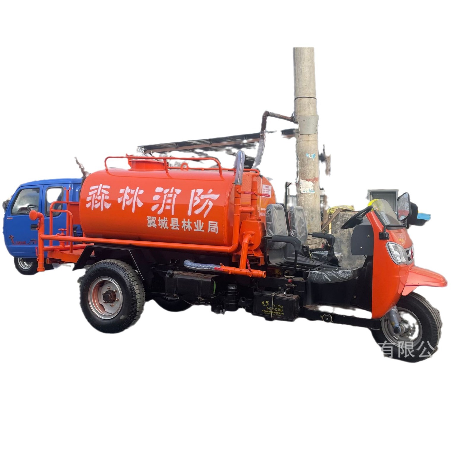 Small Electric Fire Truck Factory Forest Rescue Train 2 Squares 3 Tons Diesel Three-Wheel Mini Fire Truck Manufacturer