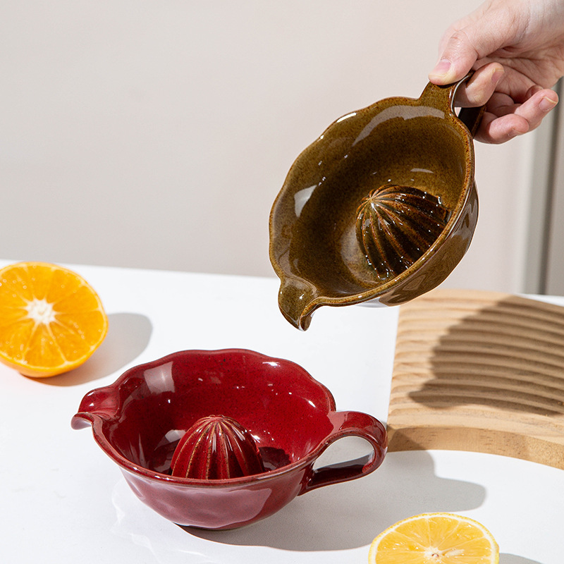 Creative Manual Juicing Cup with Handle, Ceramic Baby Food Supplement Juicer, Convenient Lemon Grapefruit Orange Juicer