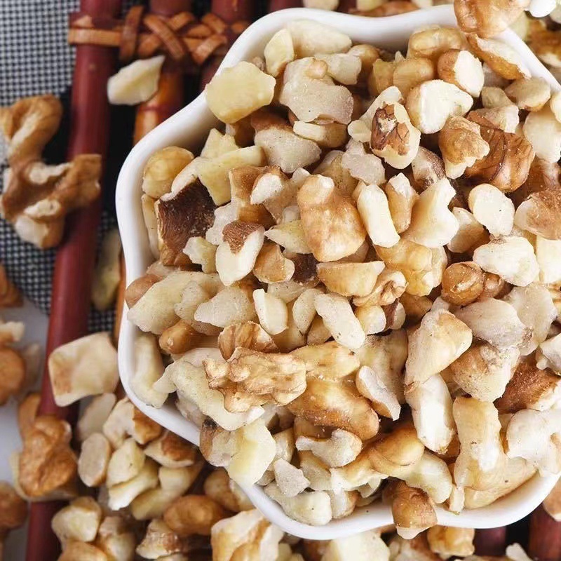 Walnut Kernels Crushed 2025 New Original Flavor Raw Dried Four-Way Crushed Kernels 500g Thin Shell Bulk Shelled Four-Way Walnut Kernels