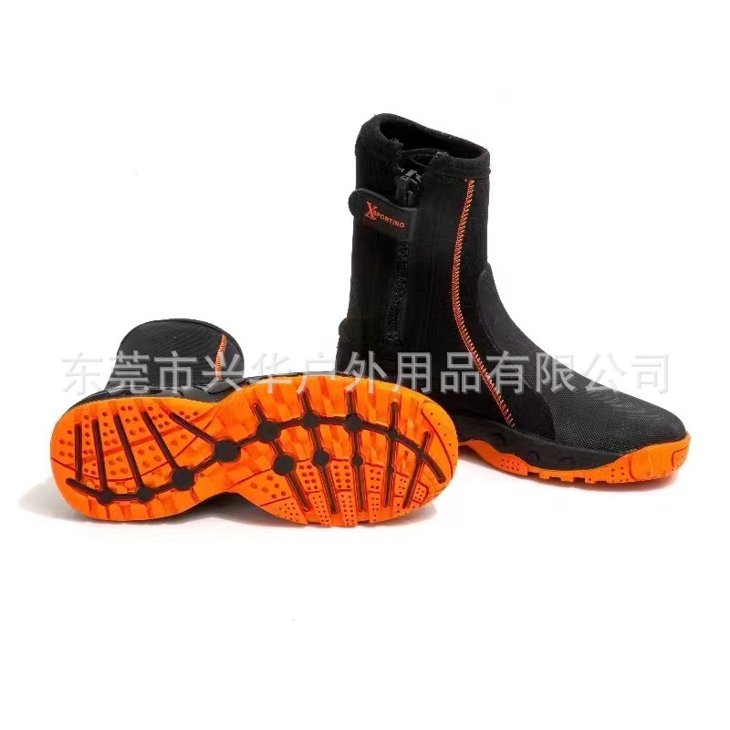 Practical Diving Shoes, Snorkeling Shoes, Warm Mid-Calf Men's Anti-Cut, Anti-Slip Beach Wading Shoes, River Trekking and Sea Exploration Boots for Diving