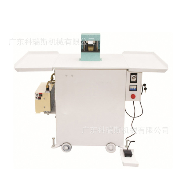 Машина для применения средней подошвы