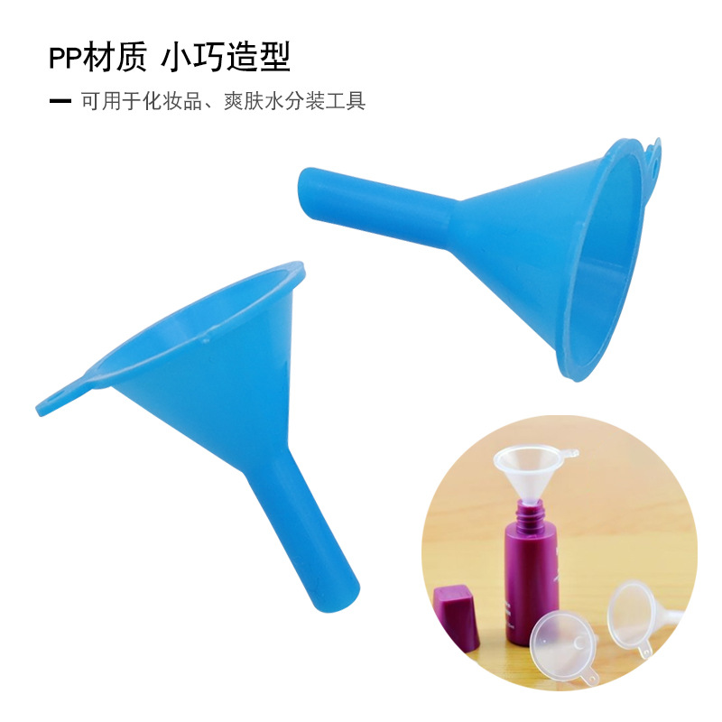 Plastic Mini Funnel for Dispensing Ice Balls, Adding Water, Pouring Seasoning, Filling Cosmetics, Clearing Oil, Portable Tool