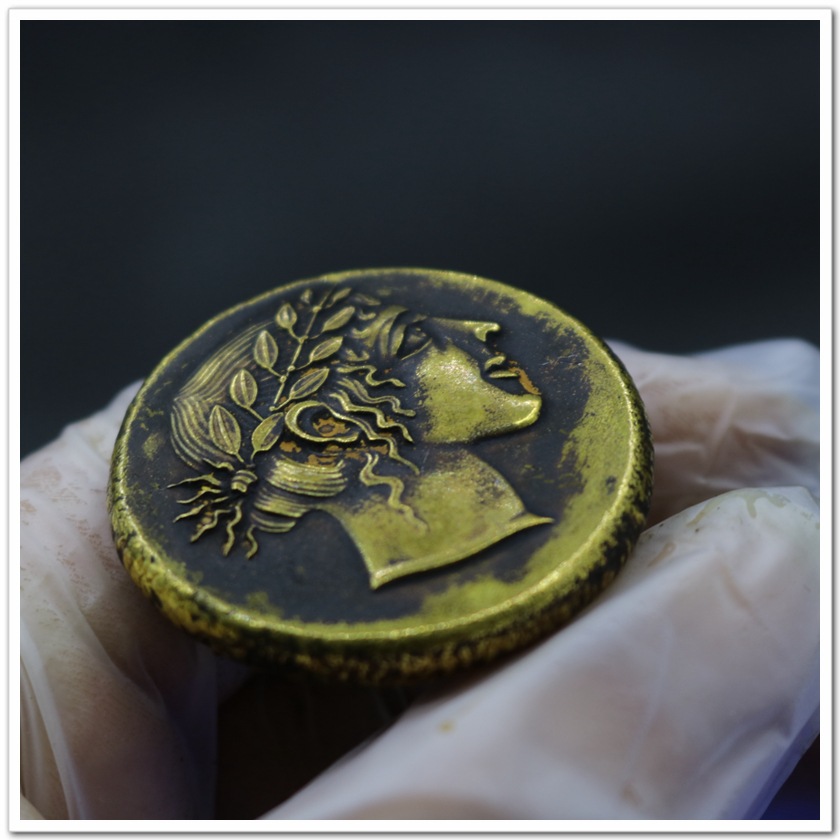 Ancient Greek Commemorative Coin Brass Gilt Material Antique Craft Solid Gold Coin Nugget