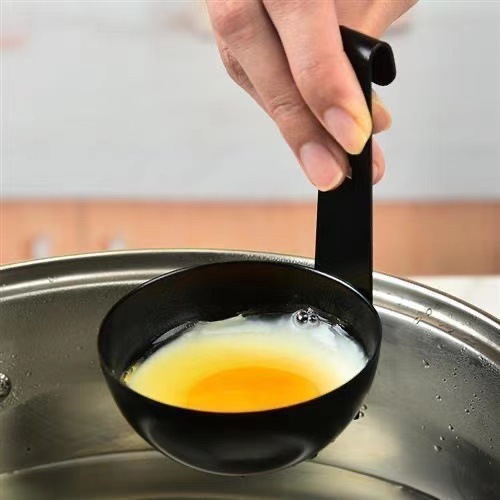 Stainless Steel Hanging Egg Steamer Spoon for Boiled Poached Eggs, Non-Stick Creative Breakfast Soup Egg Steamer Gadget