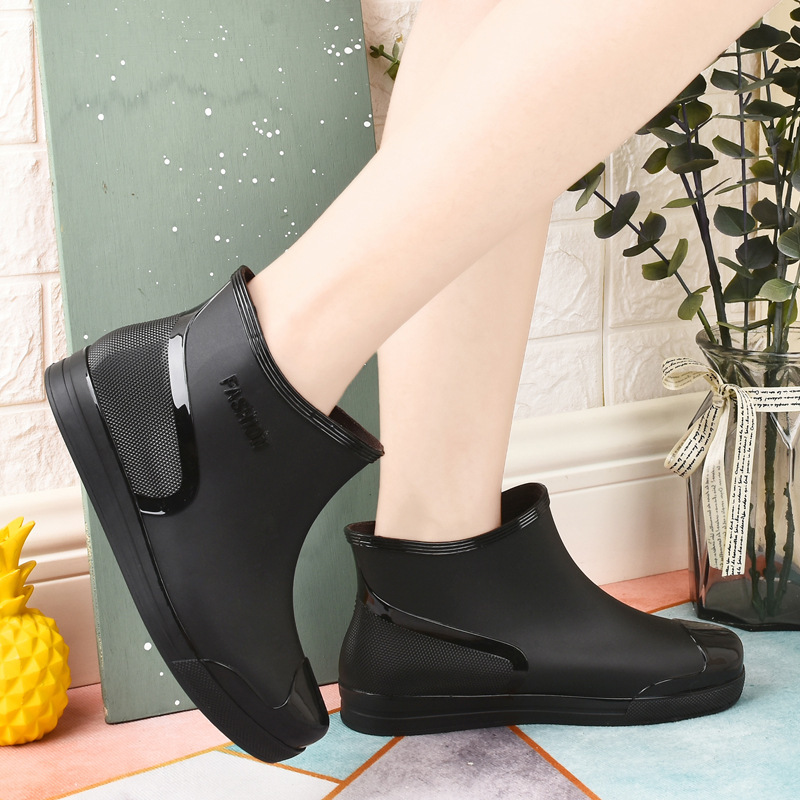 Fashionable Rain Boots for Women, Short-Tube Adult Rain Boots, Waterproof, Non-Slip Rubber Shoes, Overshoes, Durable Water Shoes, Manufacturer Wholesale