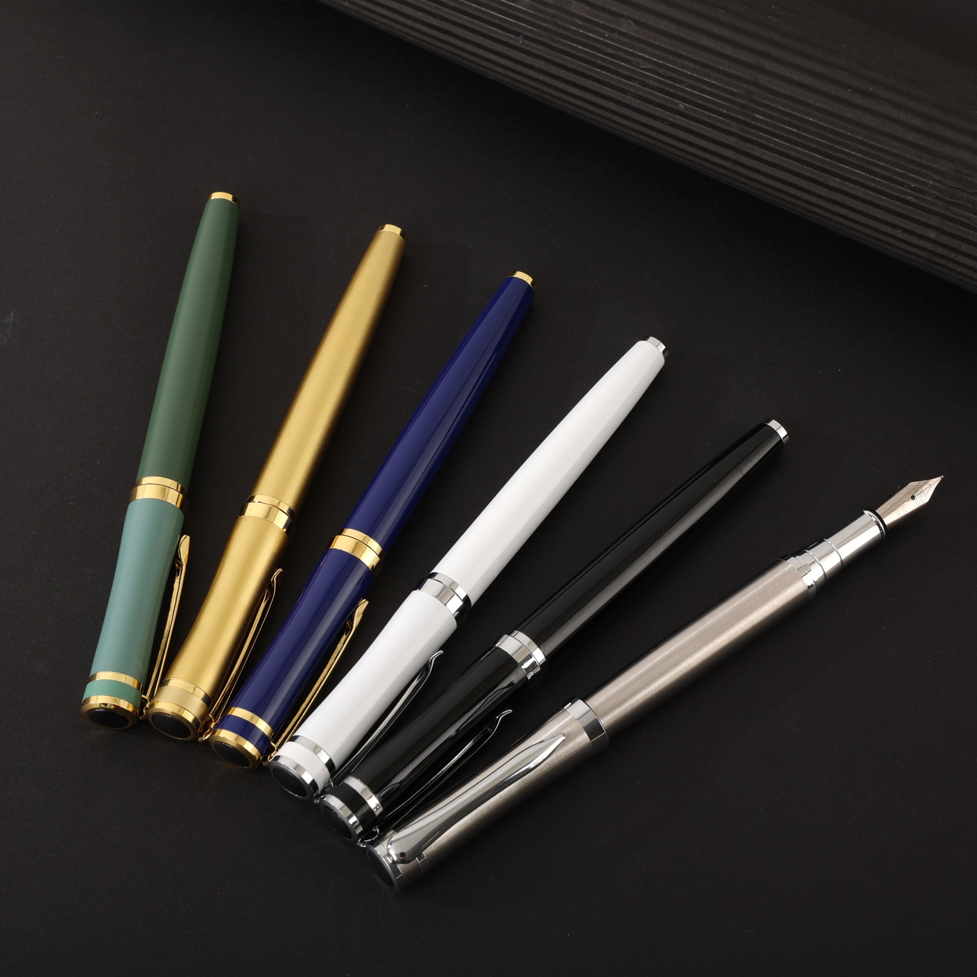 Fountain Pen Metal Pen Business Office Gift Pen Signature Pen Hard Pen Calligraphy Gift Pen Signature Pen Can Be Customized
