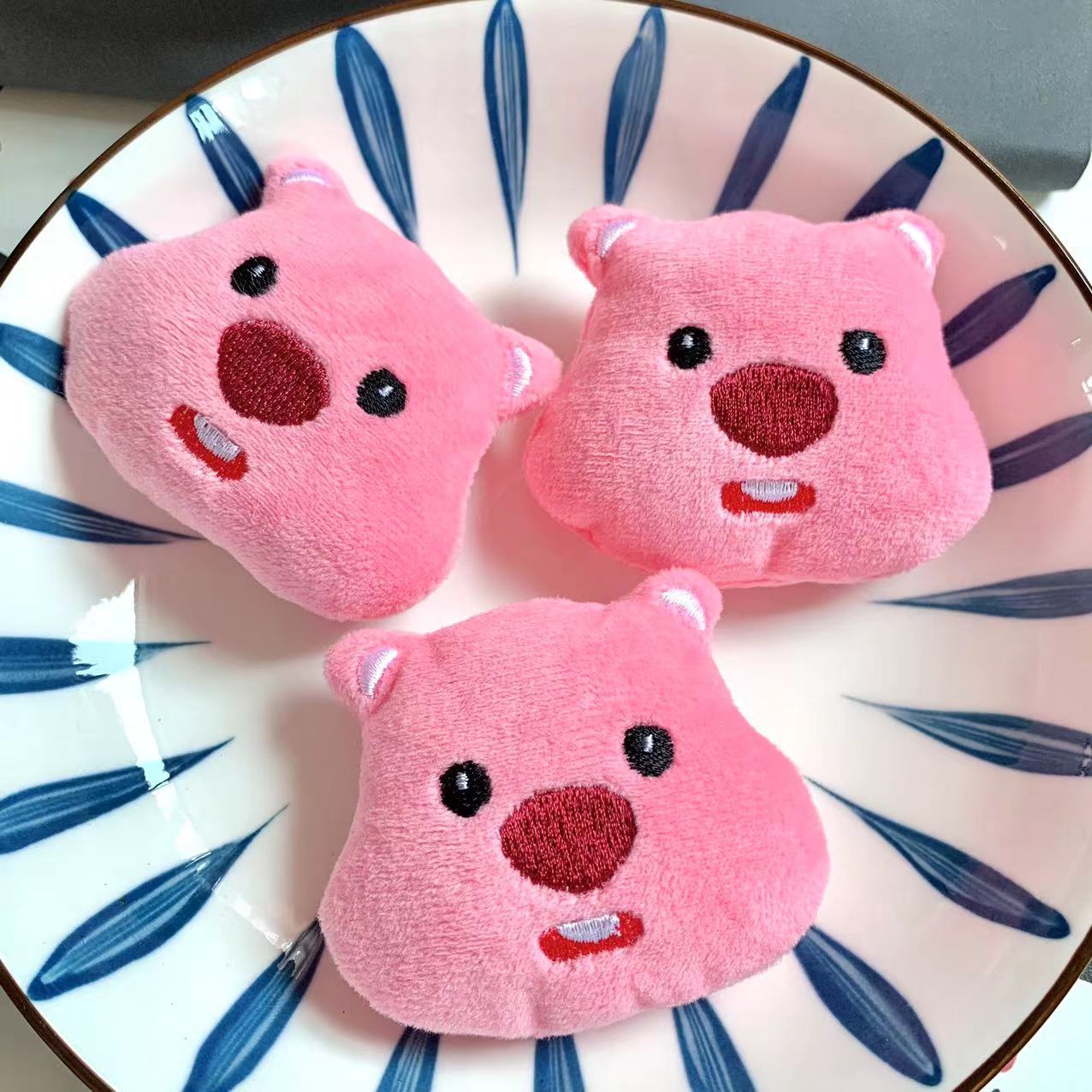 Plush Cartoon Beaver Loopy Children's Hat Slippers Clothes Brooch Accessories Accessories Hand Gift Bag Decoration