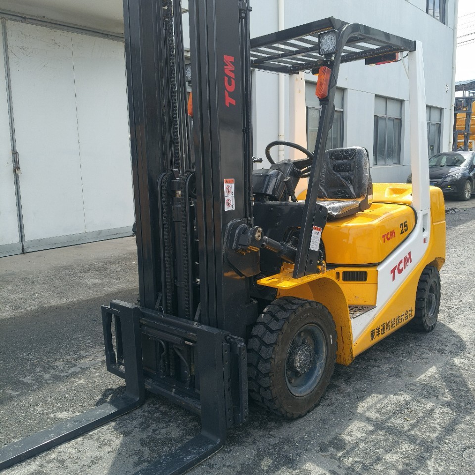 Spot Sale of Used Tcm Forklifts 5 Tons, 7 Tons, 10 Tons, 16 Tons, 25 Tons Diesel Forklifts with Quality Assurance