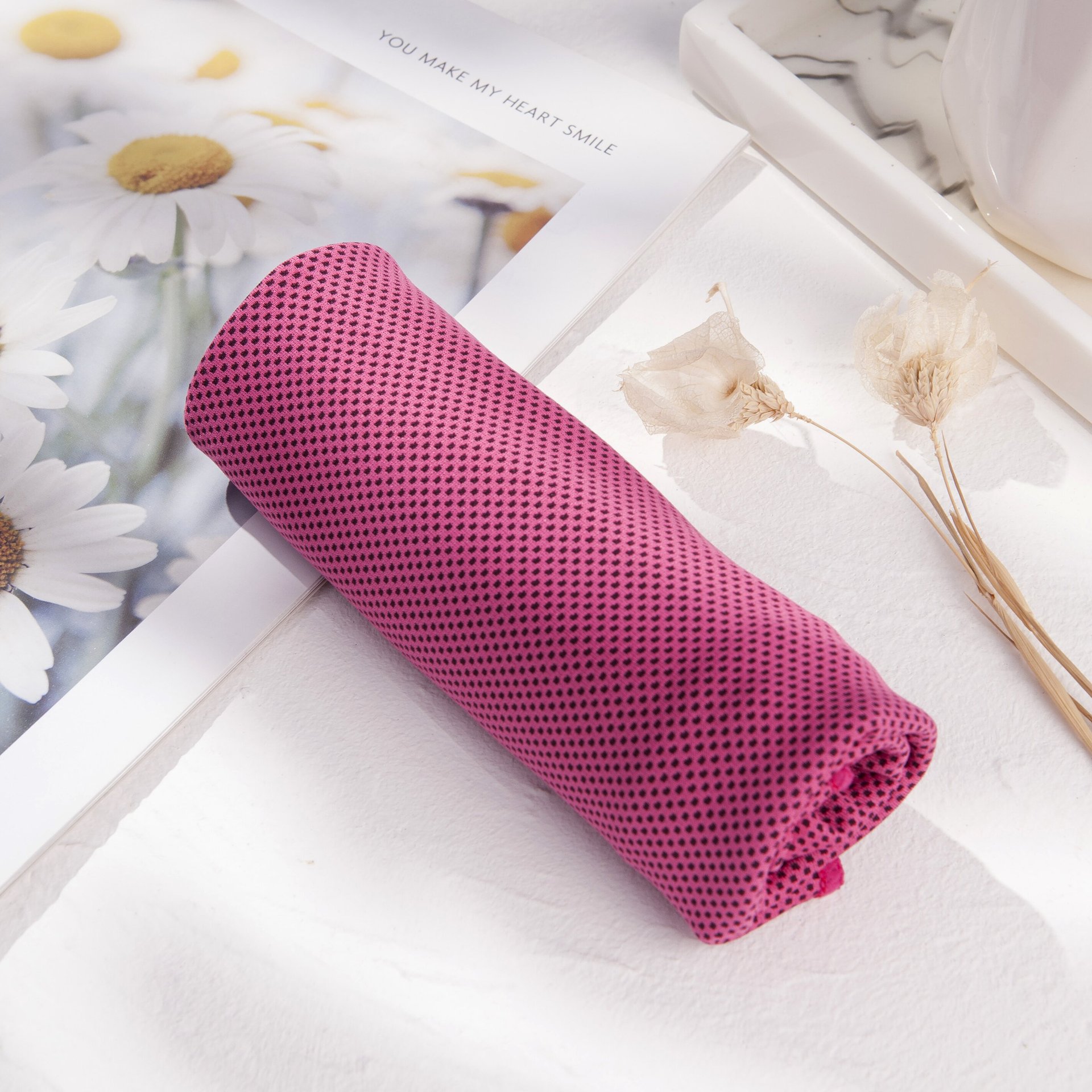 Factory Direct Supply of Cooling Towels, Outdoor Cooling Towels, Fitness Sports Towels, Wholesale with Printed Logo, Ice-Feel Breathable and Quick-Drying