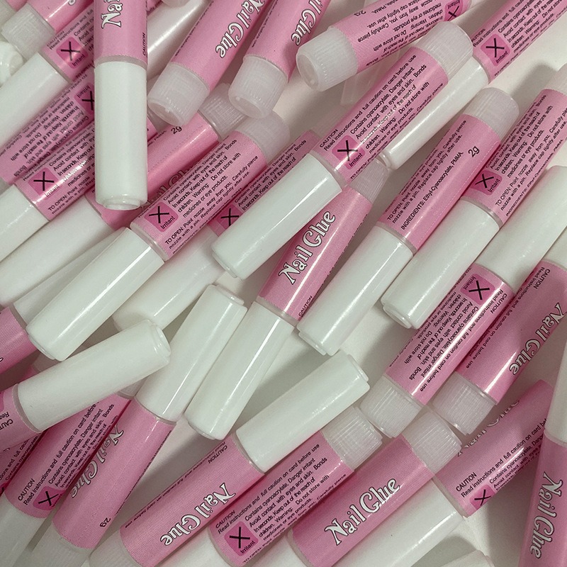 Source factory wear a special glue 2g adhesive jewelry DIY quick-drying strong nail glue wholesale