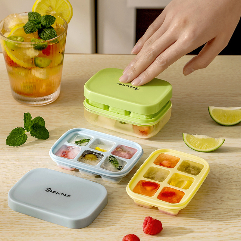 Ice Tray New Press with Lid Square Silicone Ice Tray Mold Silicone Artifact Mini Square Ice Tray Spot Wholesale