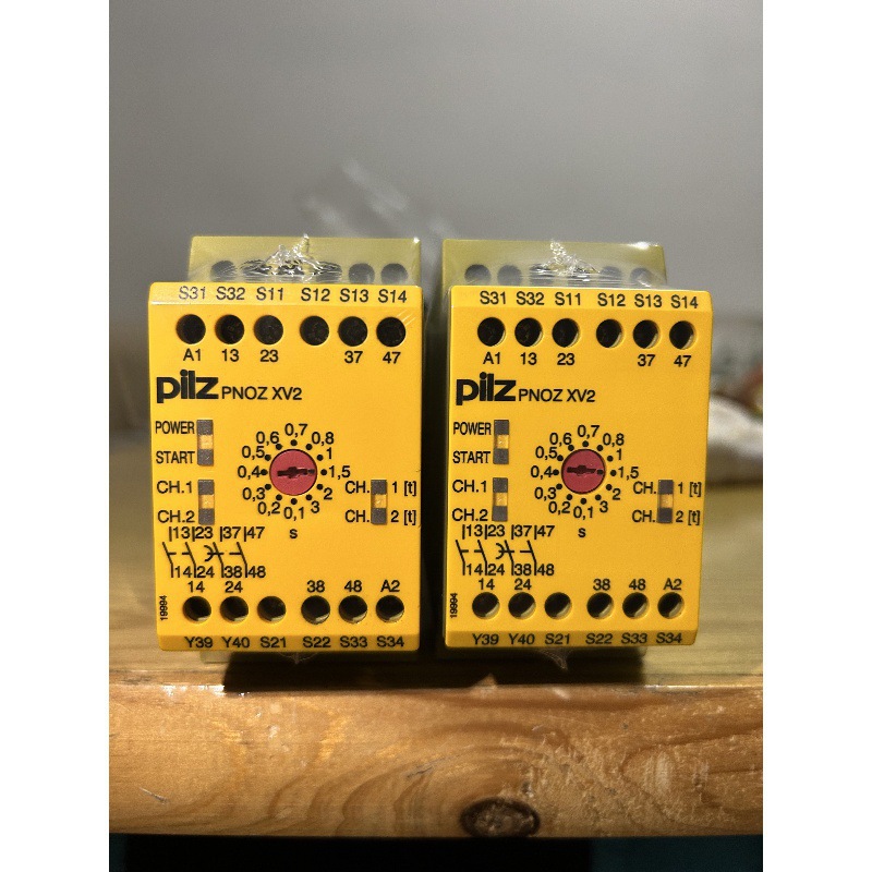 Piltz Safety Relays PNOZ XV2 774500 774502 774505