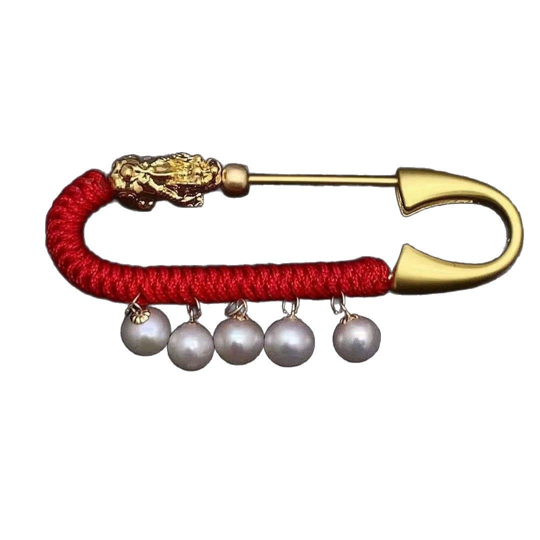 18K Gold Baby Pin to Calm the Little Pixiu Amulet Brooch Pregnant Women Pearl Safety Pendant